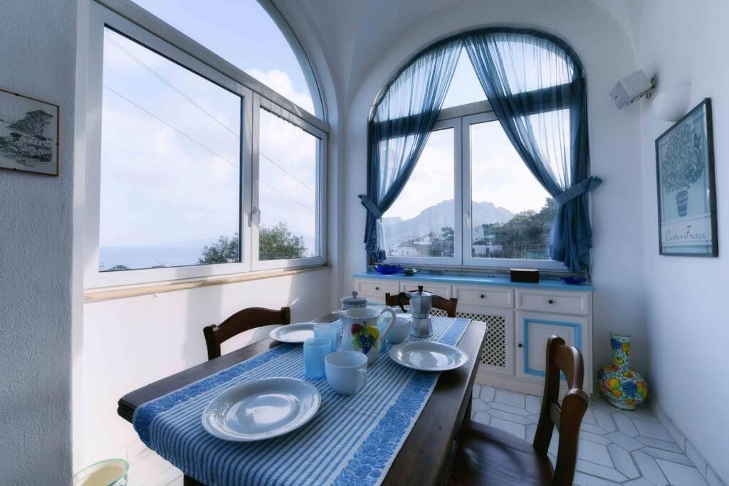 Casa Franca Appartamento Vista Mare 카프리 외부 사진